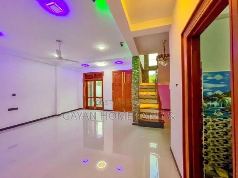 New Luxurious Three-storey House For Sale In Kahathuduwa Koralima