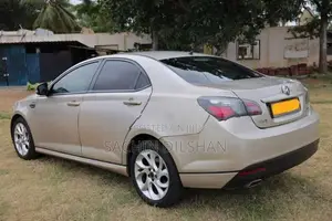 MG 6 Luxury 2013