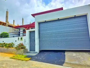 අලුත්ම නවීන පන්නයේ අගනා තනිමහල් නිවසක් විකිණීමට කහතුඩුවෙන්