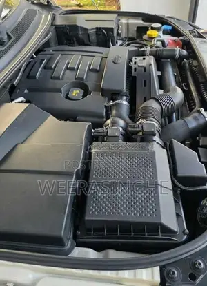 Land Rover Discovery 4 TDV6 S 2015