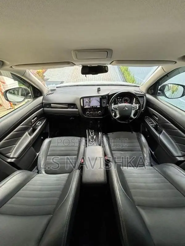 Mitsubishi Outlander Phev 2016