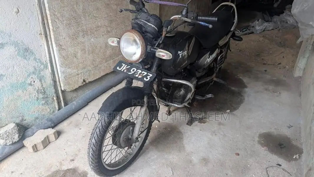 TVS Victor 2003