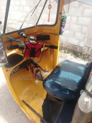 Bajaj RE 1997