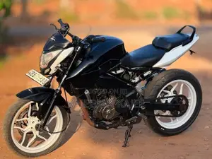 Bajaj Pulsar NS200 2016