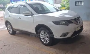 Nissan X-Trail 2015