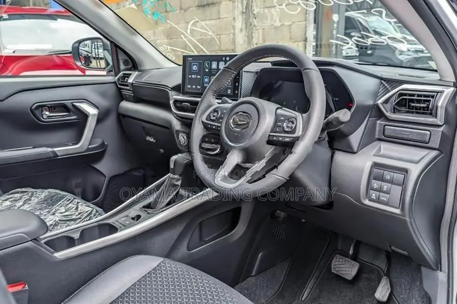 Daihatsu Rocky Premium G Hybrid 2026