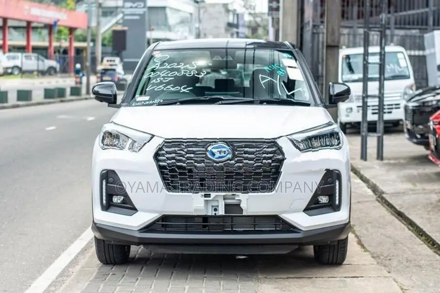 Daihatsu Rocky Premium G Hybrid 2026