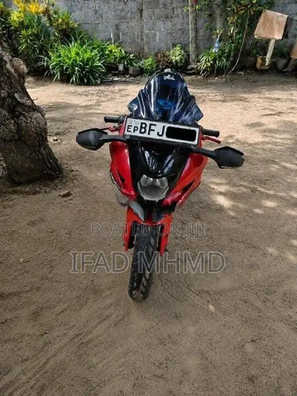 Suzuki Gixxer SF 2017