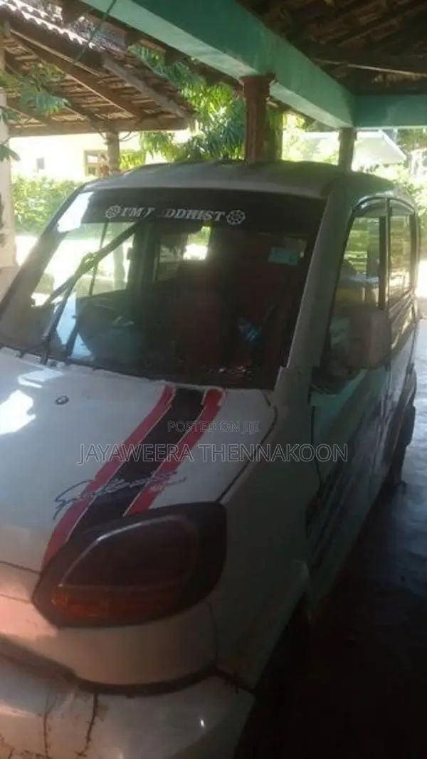 Bajaj Qute 2020