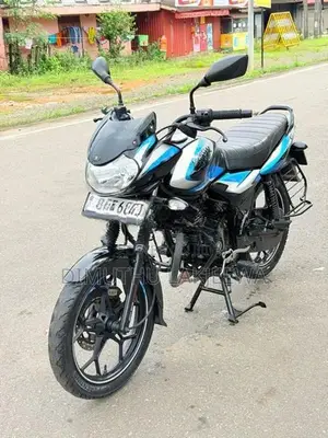 Bajaj Discover 125 2023