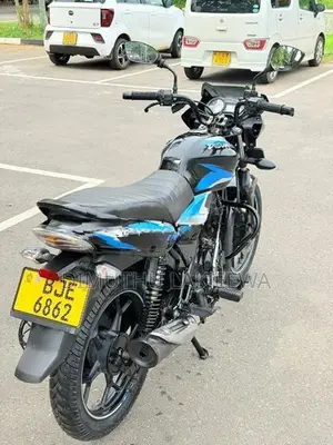Bajaj Discover 125 2023
