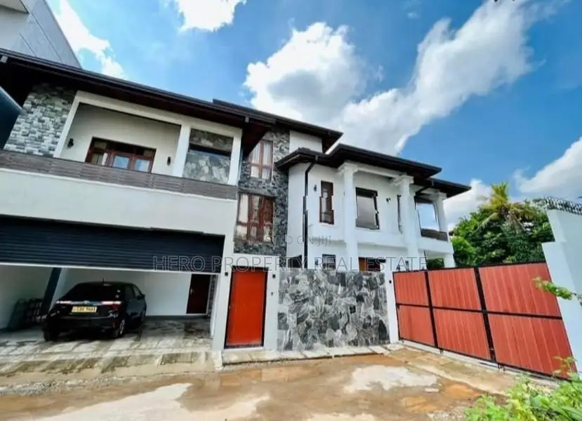 🏷️Super luxurious newly build house for sale in thalawatugoda