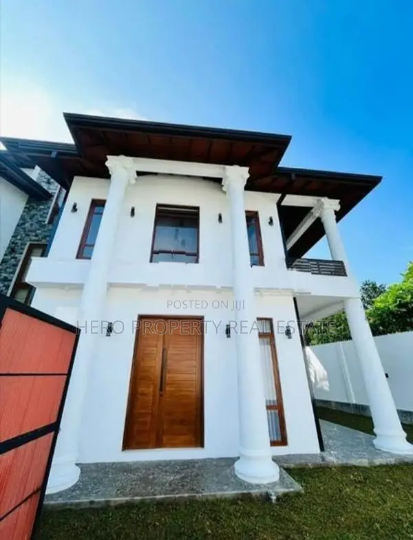 🏷️Super luxurious newly build house for sale in thalawatugoda