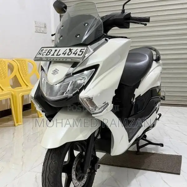 Suzuki Burgman 125 2019