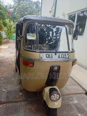 Bajaj RE Three Wheeler 2005