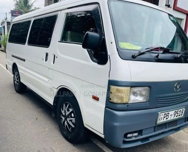 Mazda Bongo 2007