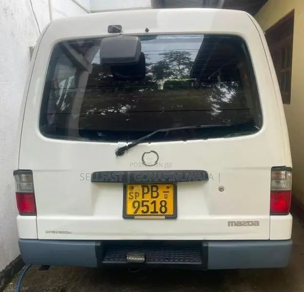 Mazda Bongo 2007