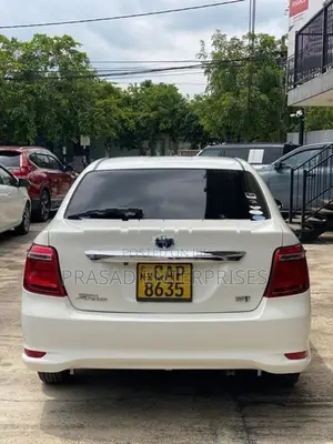 Toyota Axio G GRADE 2015