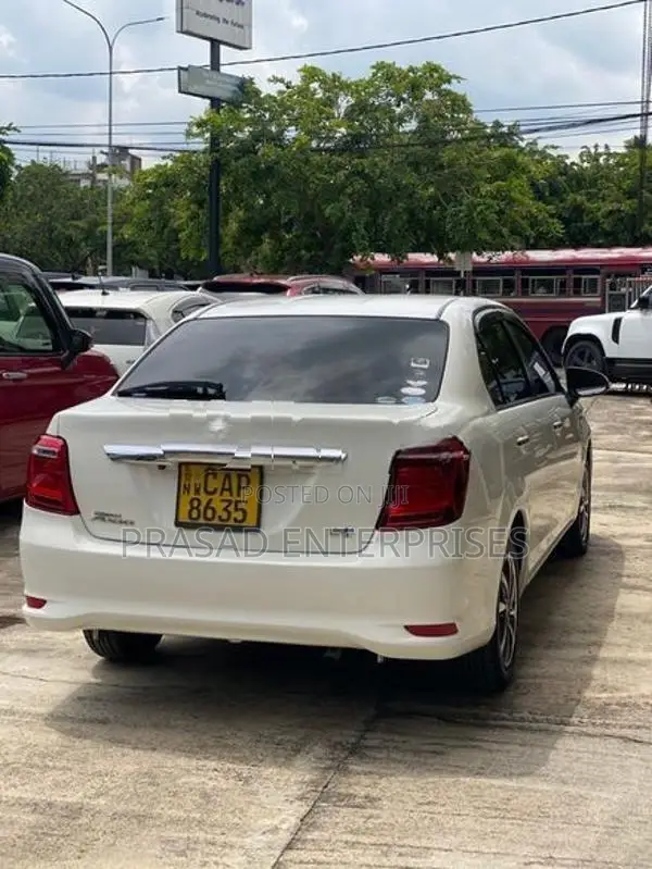 Toyota Axio G GRADE 2015