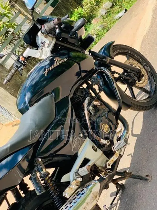 Bajaj Pulsar 150 2011