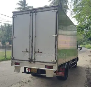 Toyota Hino 2018