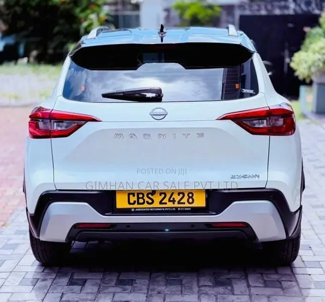 Nissan Magnite Acenta EZ-Shift 2026
