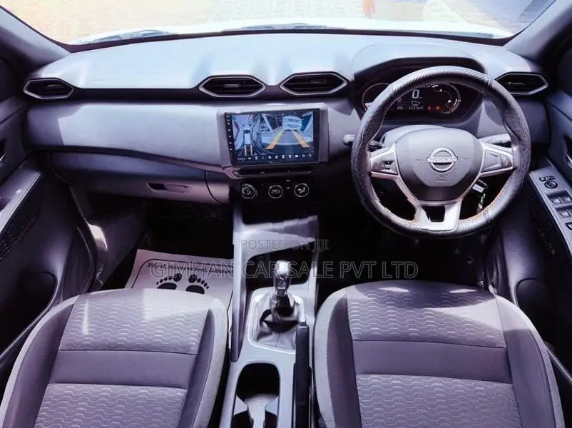 Nissan Magnite Acenta EZ-Shift 2026