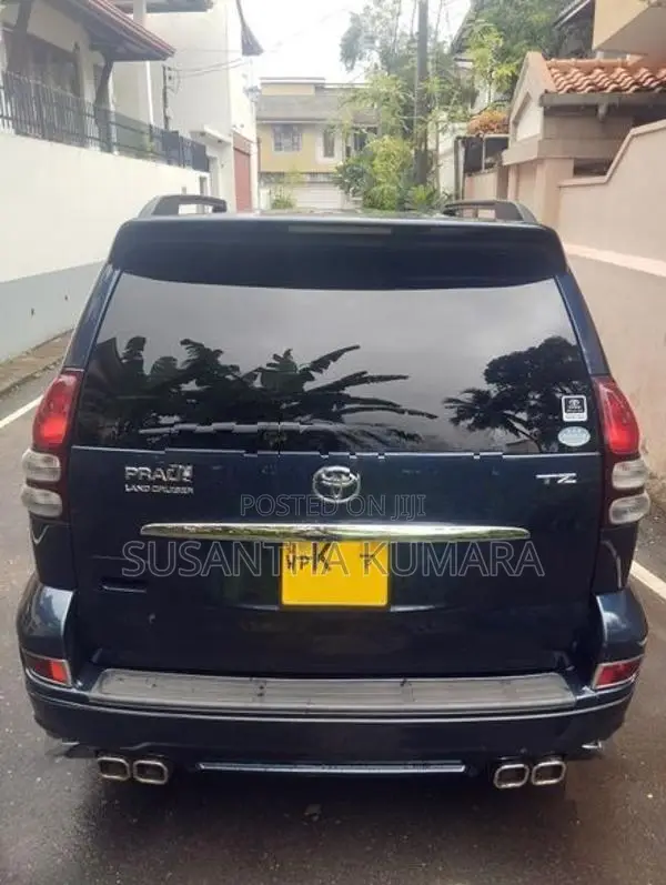 Toyota Land Cruiser Prado TZ 2004