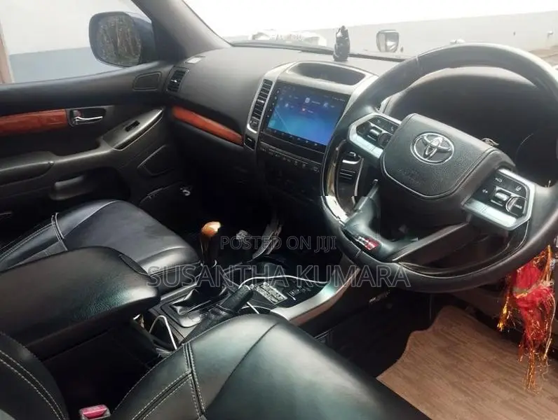 Toyota Land Cruiser Prado TZ 2004