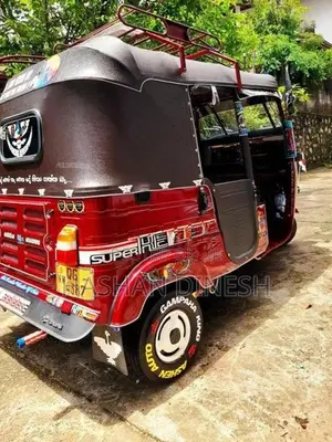 Bajaj RE 2006
