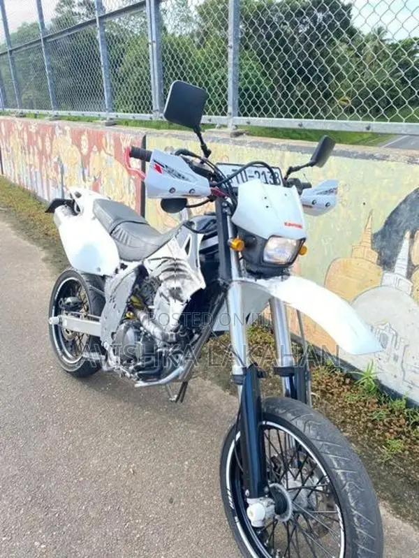Kawasaki D Tracker D2 2007