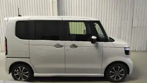 Honda N-Box Custom 2023