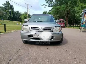 Nissan March 2002