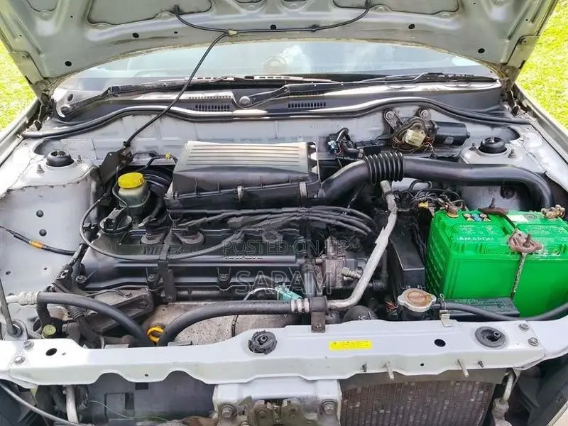 Nissan March 2002