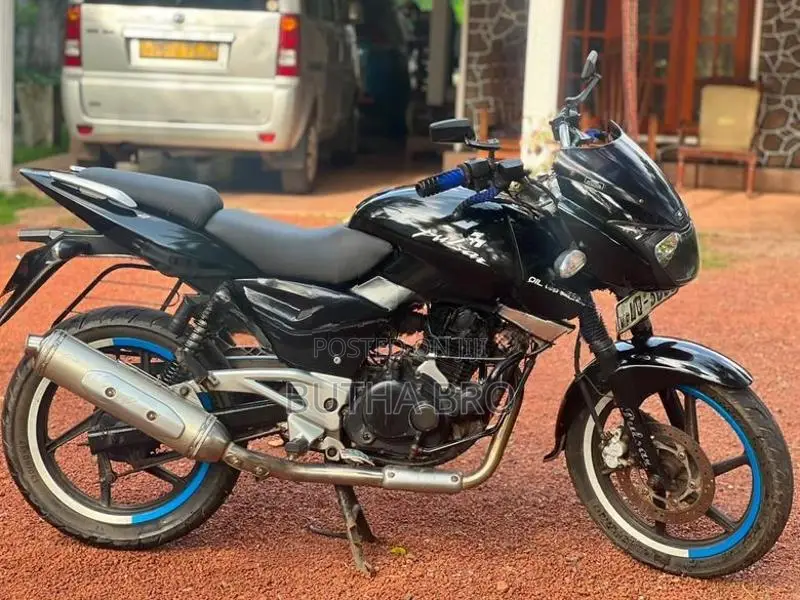 Bajaj Pulsar 200 2009