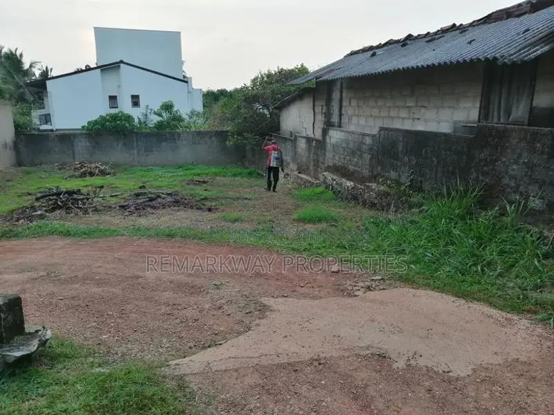 8.1 Perches of Prime Residential Land for Sale | Thalawathugoda