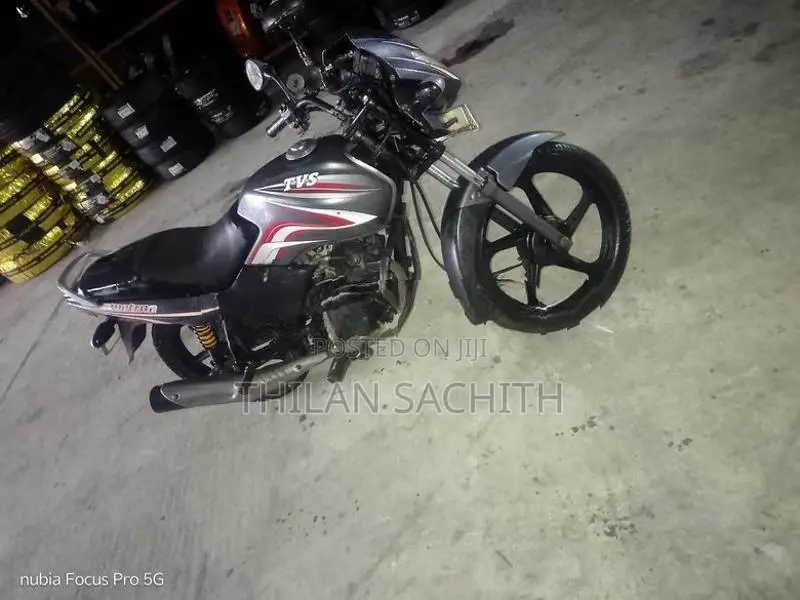 TVS Metro 2017