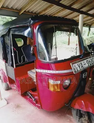 Bajaj RE 2010