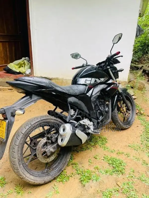 Suzuki Gixxer 2018