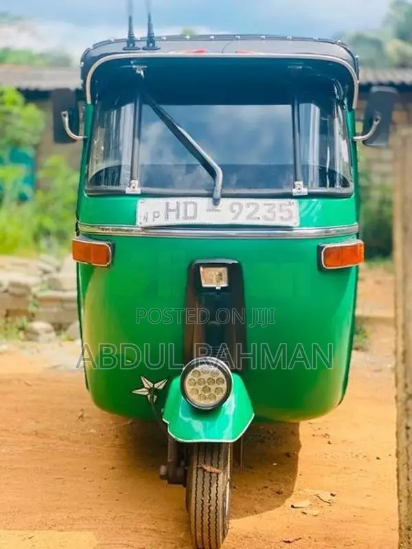 Bajaj RE 2003