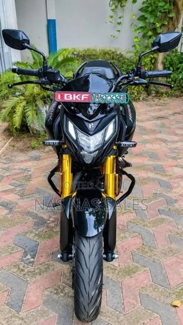 Hero Hunk 160R 2026