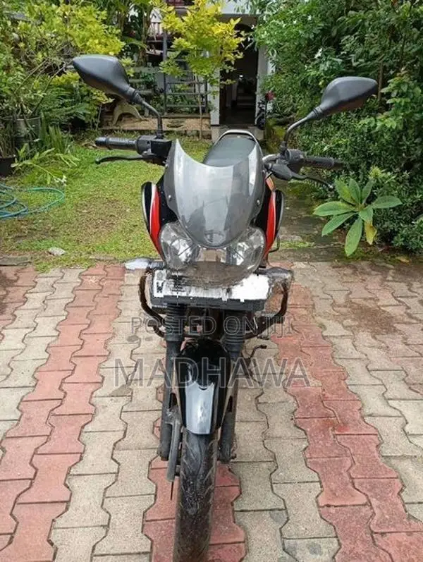 Bajaj Discover 125 2019