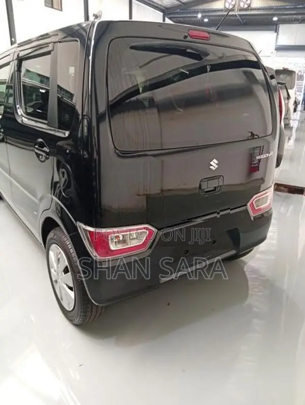 Suzuki Wagon R FX 2024