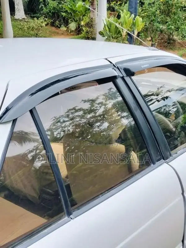 Nissan Sunny 1993