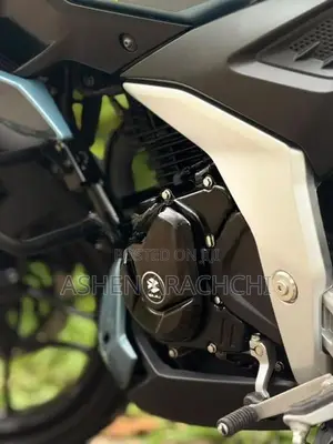 Bajaj Pulsar N160 Premium 2025
