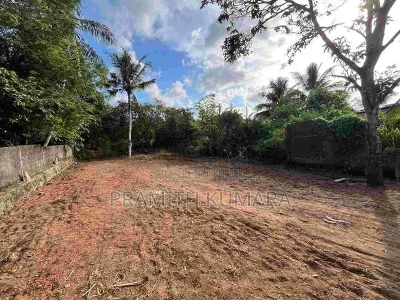 පර්චස් 18ක ඉඩමක් විකිණීමට – සංඝරාජ මාවත, හුණුපිට්ය, වත්තල