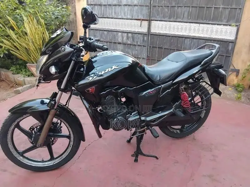 Hero Hunk 150R 2015