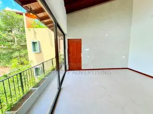 Battaramulla Brand New Super Luxury House for Sale Lake Road
