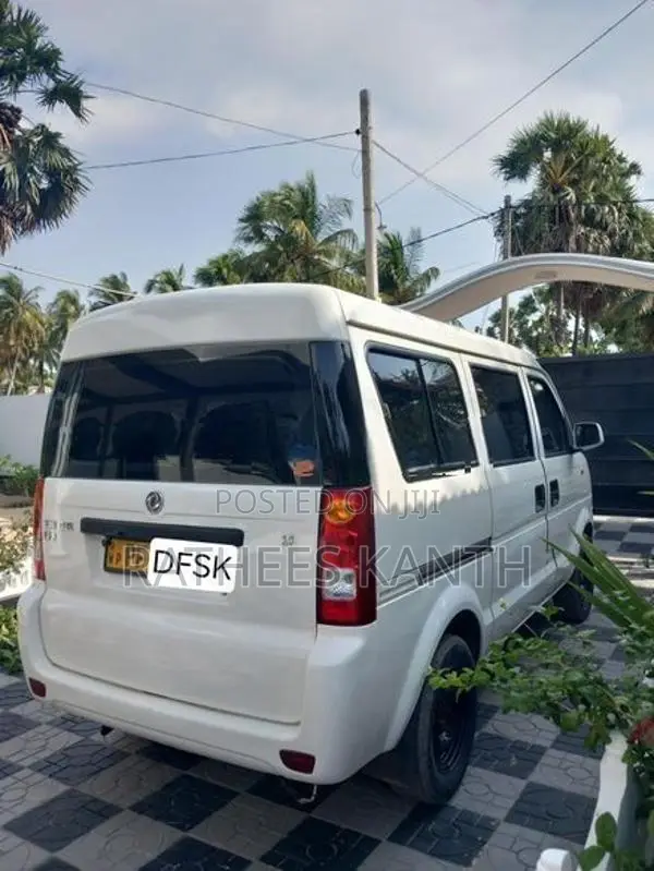 DFSK V27 2014