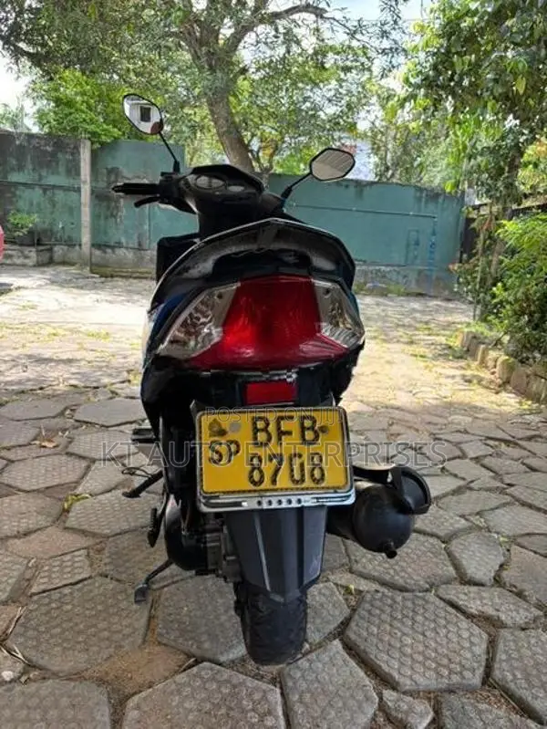 Honda Dio 2017